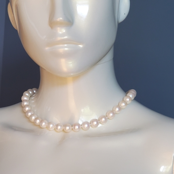 DRAMATIC 10-11MM CULTURED FW PEARLS